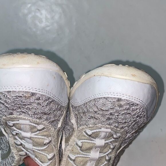 Skechers Relaxed Fit Air-Cooled Memory Foam SN 23032 Silver Grey  Shoes Size 9US - Picture 5 of 10